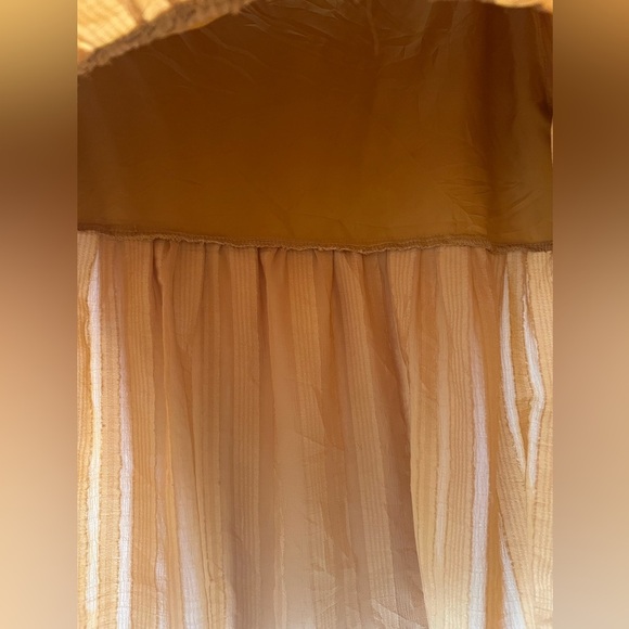 Gorgeous golden yellow color blouse size XL (J114) - Picture 5 of 10